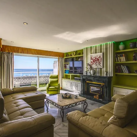 Apartment 1149 Unique Beachfront Penthouse Center 400m2 *