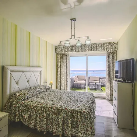 Apartment 1149 Unique Beachfront Penthouse Center 400m2 Marbella